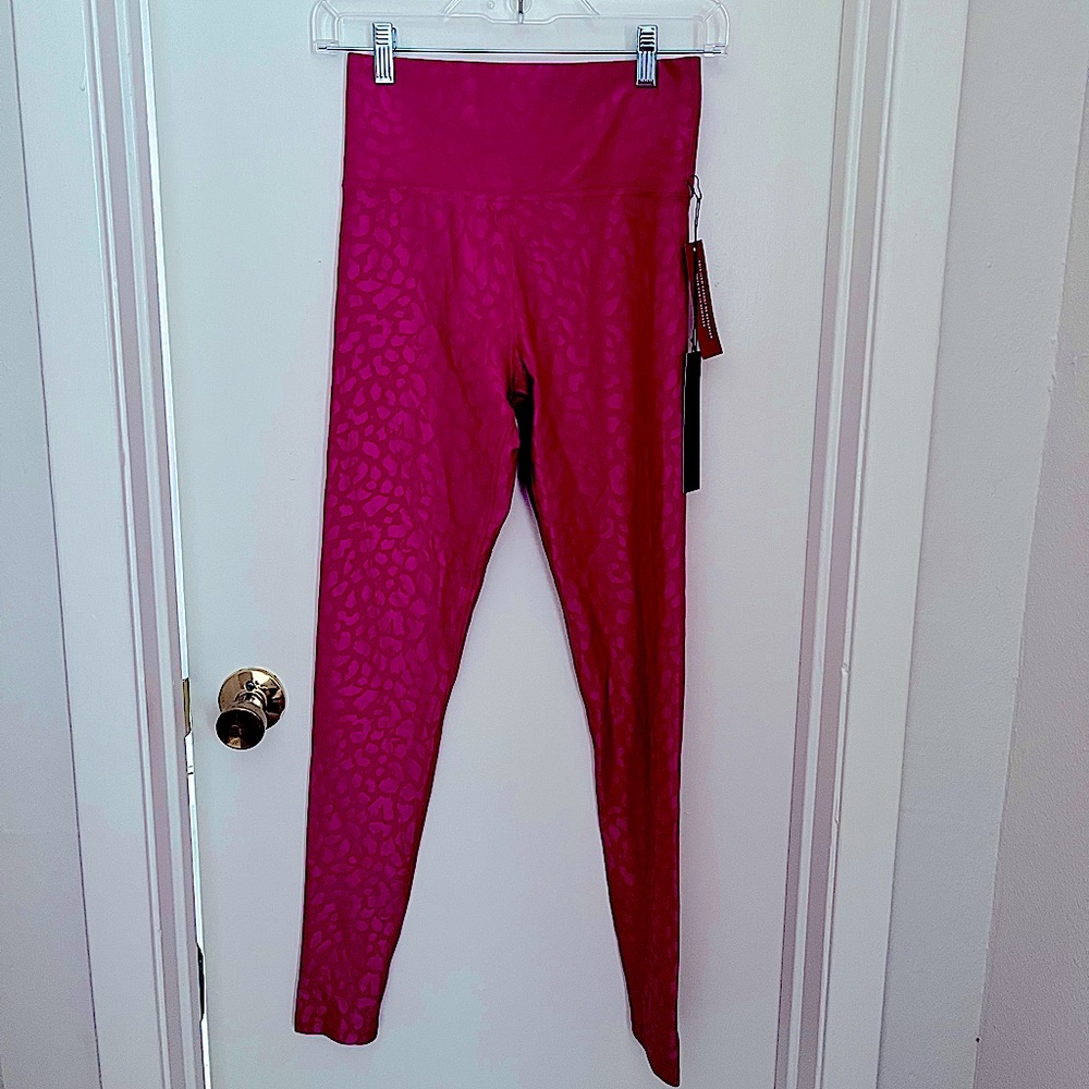 High Rise Full-length Legging in Leopard Takara Shine
